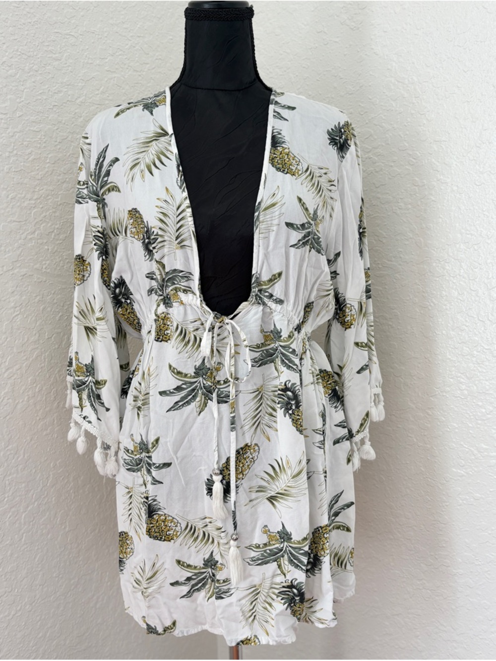 Blue Island White Tropical‎ Pineapple Print Swim Cover-Up Size L